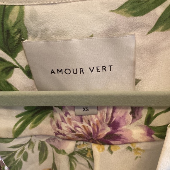 Amour Vert Amy Blouse - sold out - Picture 4 of 5